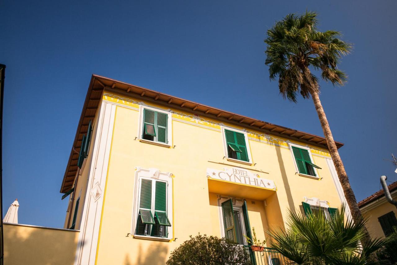 Hotel Cynthia Finale Ligure Exterior photo